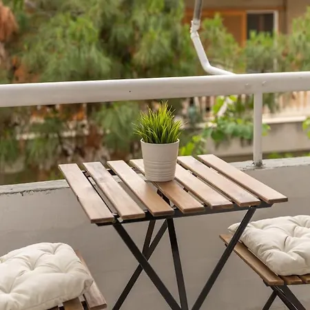 Apartment Smart Chic 1br In Agia Paraskevi By Upstreet